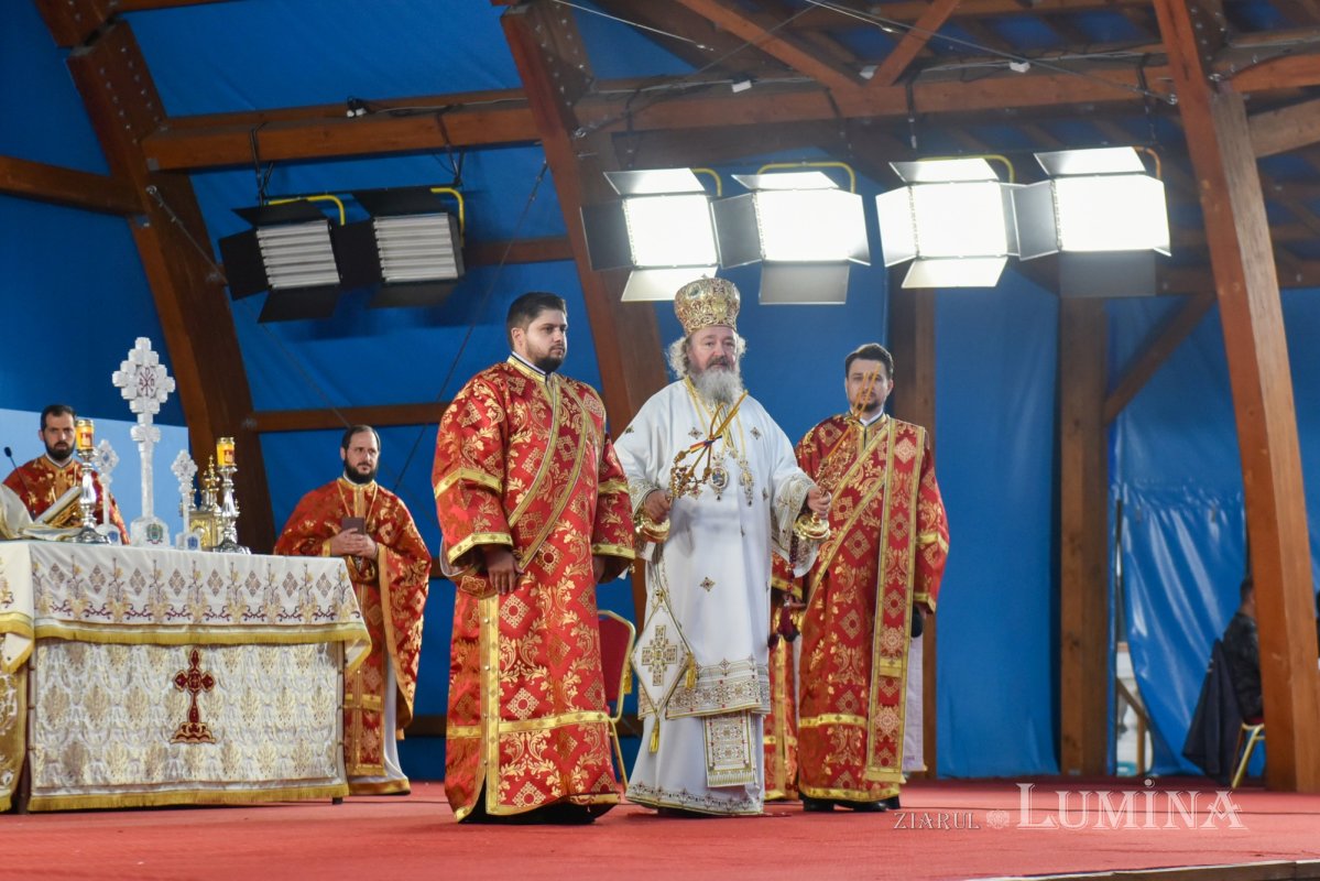 Să ne ferim atât de focul păcatelor, cât și de apa indiferenței 182039