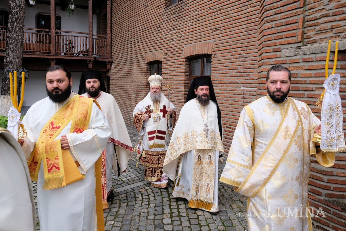 Zile de sărbătoare la Mănăstirea Plumbuita 182083