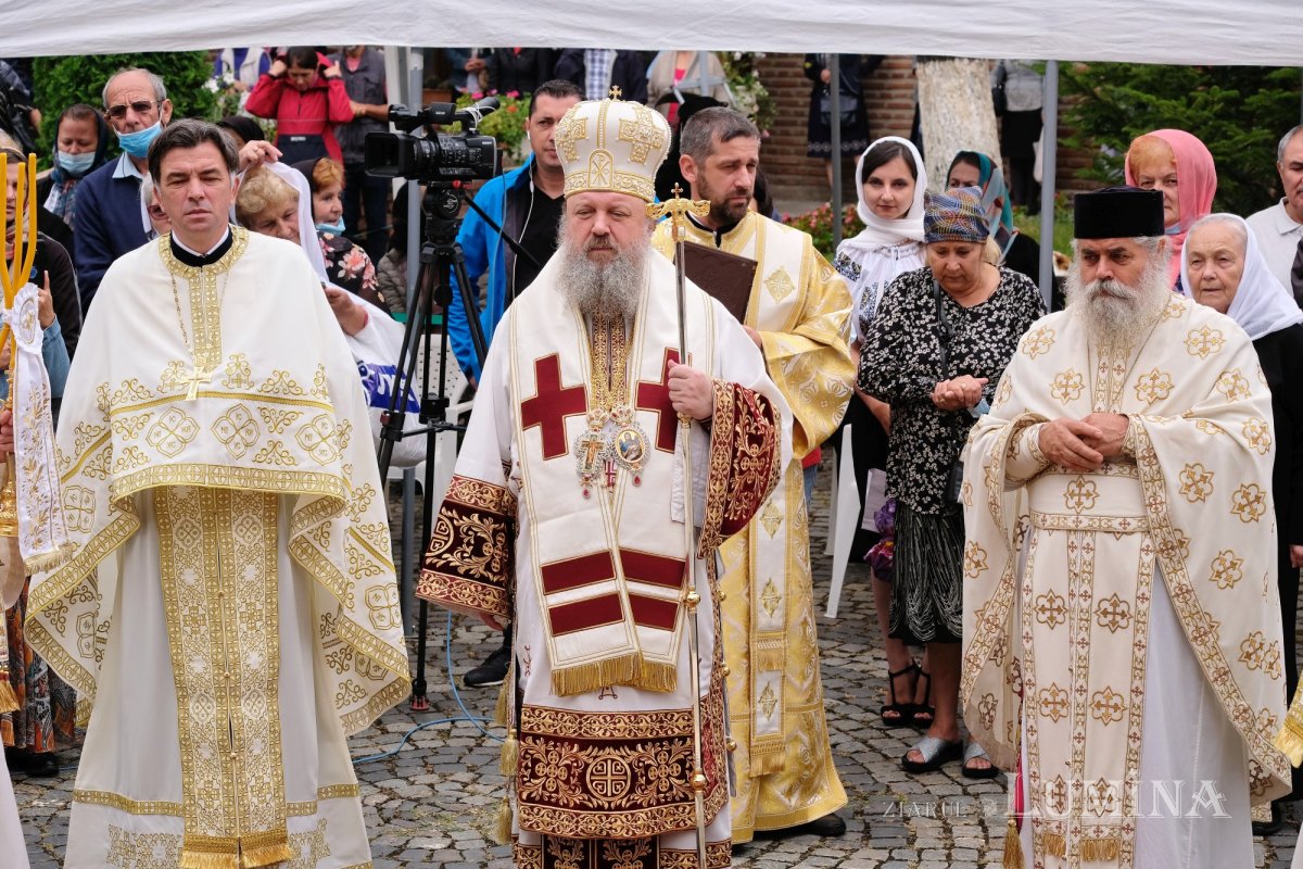 Zile de sărbătoare la Mănăstirea Plumbuita 182096