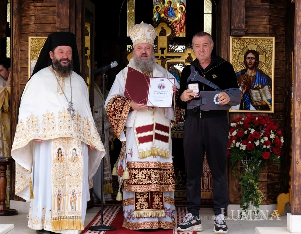 Zile de sărbătoare la Mănăstirea Plumbuita 182111