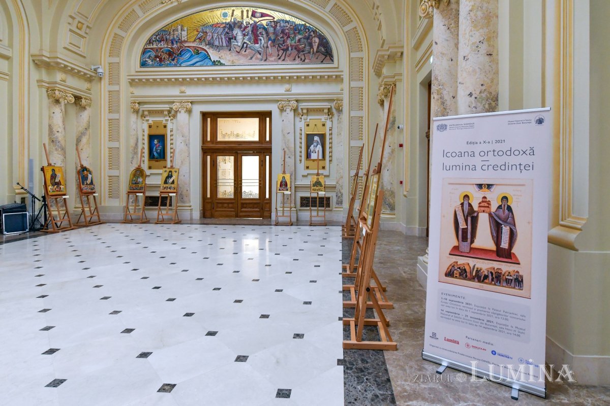 Premierea câștigătorilor celei de-a 10-a ediții a concursului „Icoana ortodoxă - lumina credinței” 182407
