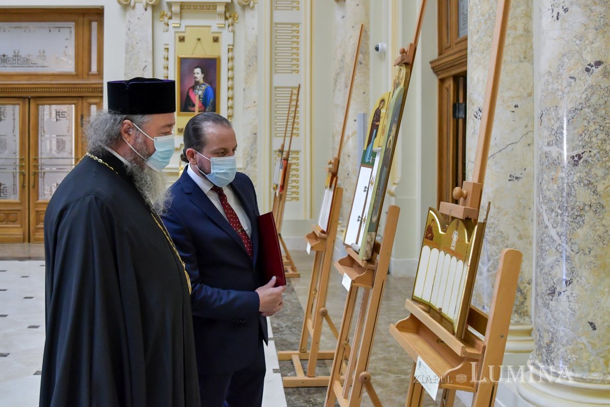 Premierea câștigătorilor celei de-a 10-a ediții a concursului „Icoana ortodoxă - lumina credinței” 182409