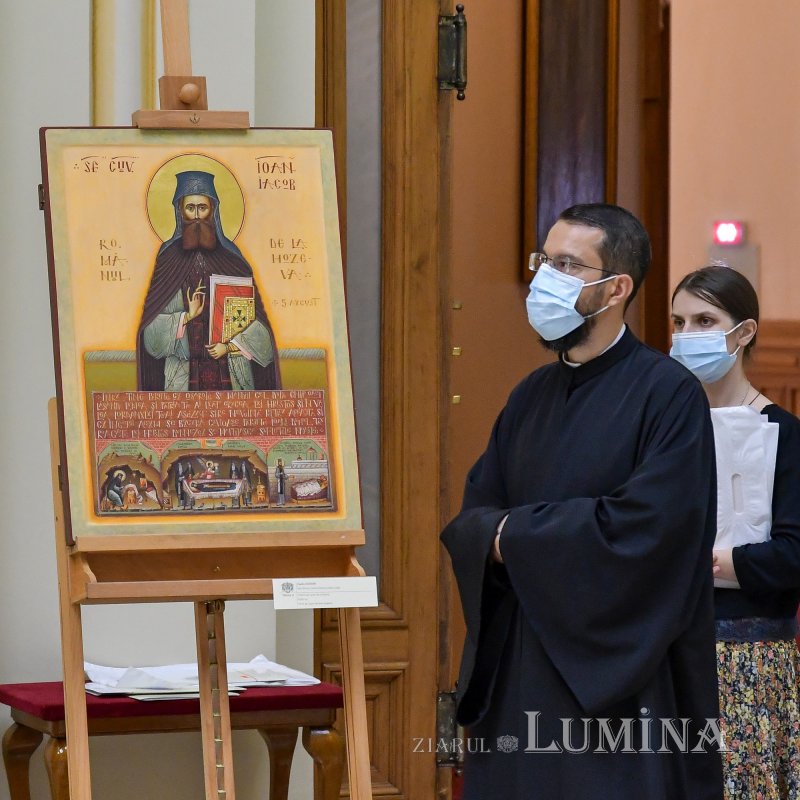 Premierea câștigătorilor celei de-a 10-a ediții a concursului „Icoana ortodoxă - lumina credinței” 182441