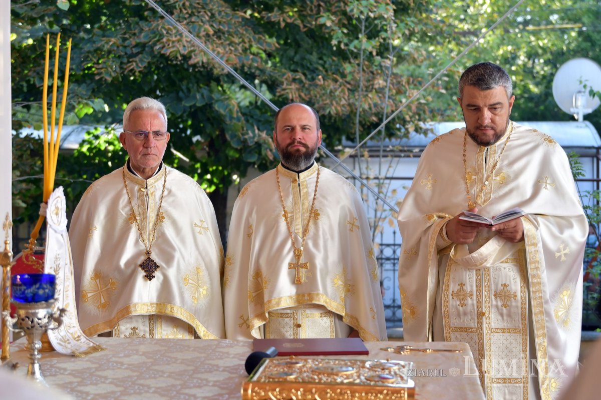 A fost sfințită biserica Sfântului Mercurie din București 182792