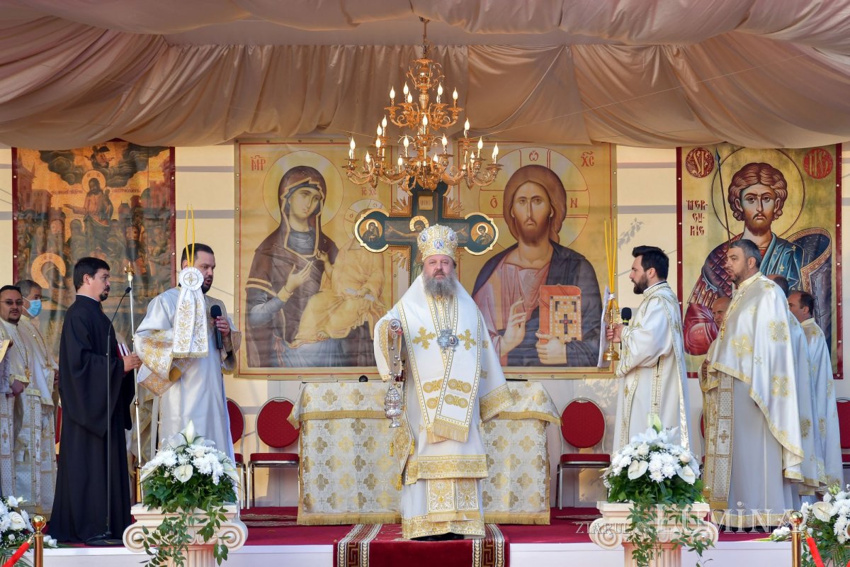 A fost sfințită biserica Sfântului Mercurie din București 182795