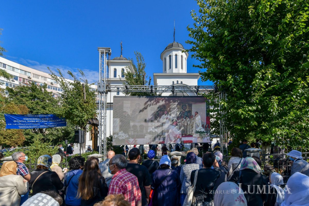 A fost sfințită biserica Sfântului Mercurie din București 182803