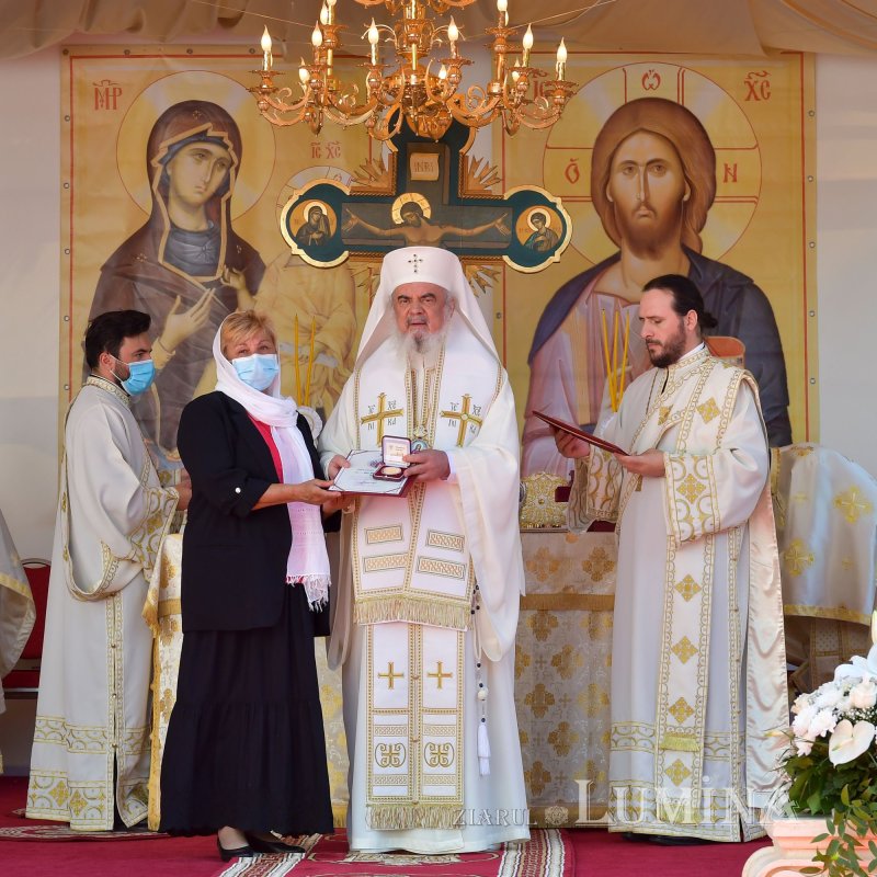 A fost sfințită biserica Sfântului Mercurie din București 182819