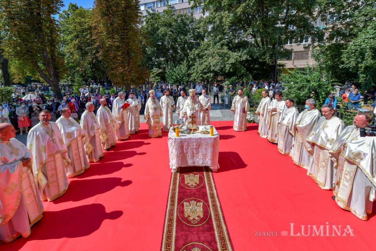 A fost sfințită biserica Sfântului Mercurie din București 182826