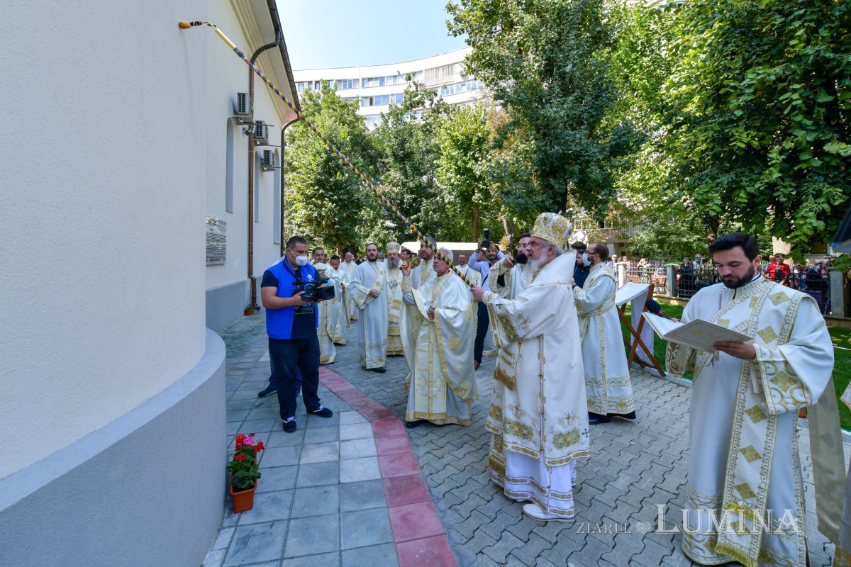 A fost sfințită biserica Sfântului Mercurie din București 182833
