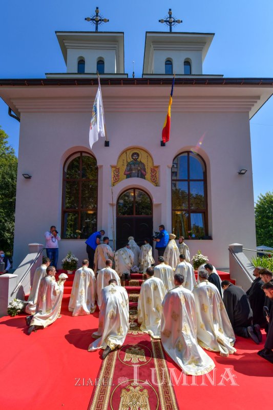 A fost sfințită biserica Sfântului Mercurie din București 182835