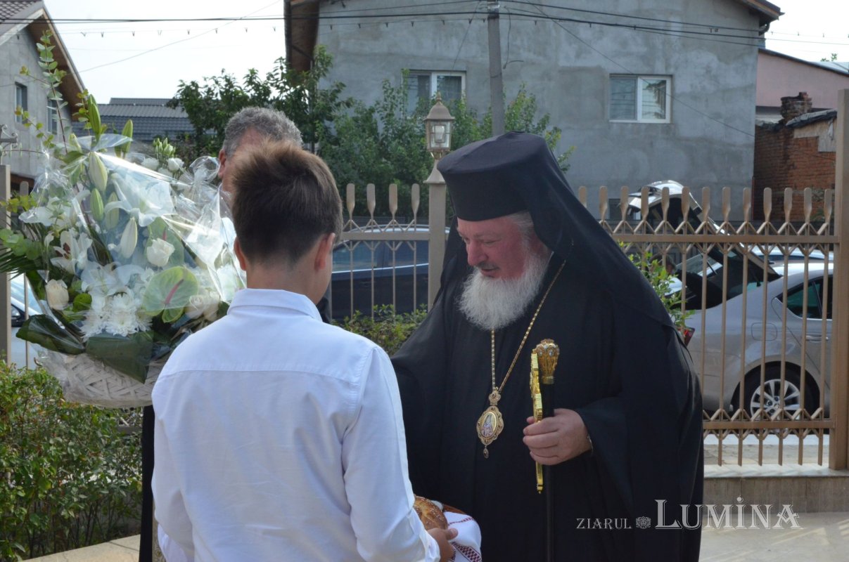 Un nou preot slujitor pentru Parohia Roşu din Ilfov 182742