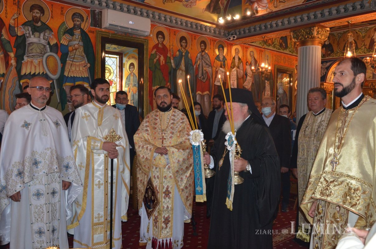 Un nou preot slujitor pentru Parohia Roşu din Ilfov 182747