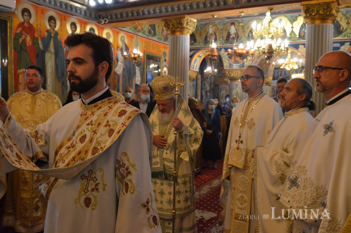 Un nou preot slujitor pentru Parohia Roşu din Ilfov 182753