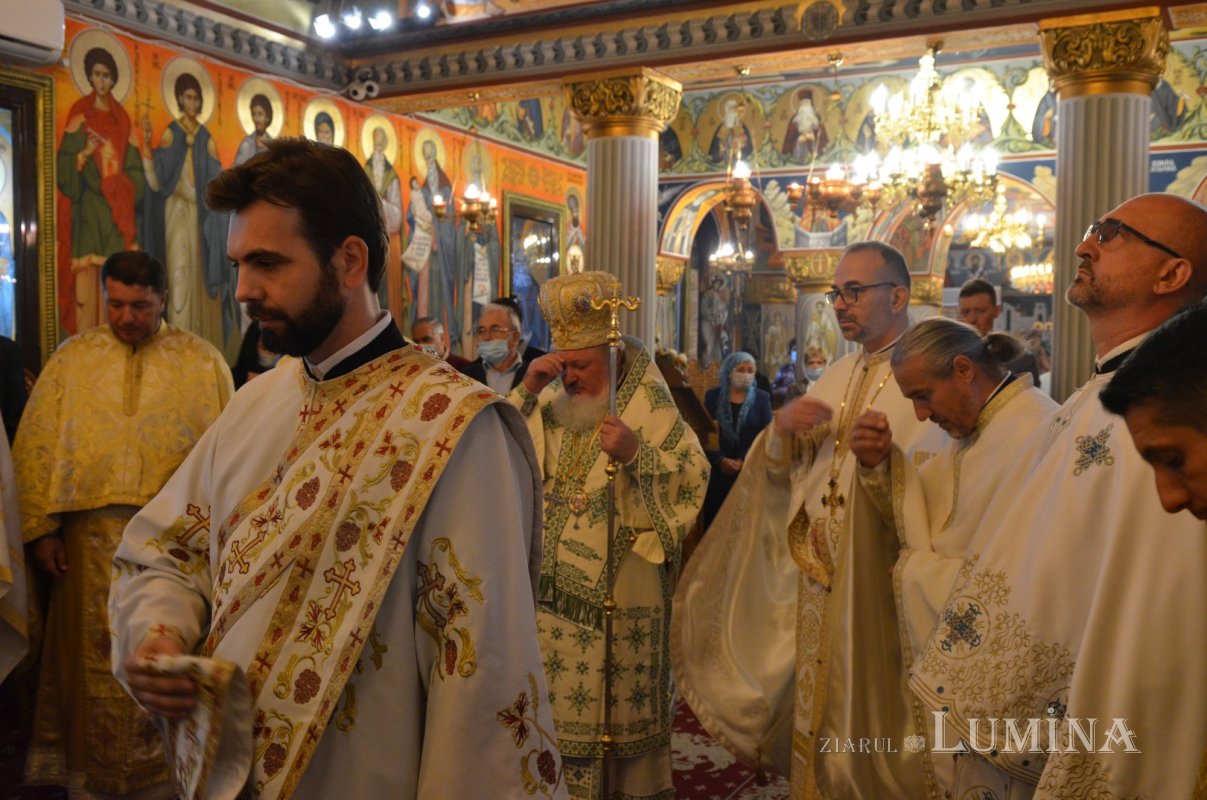 Un nou preot slujitor pentru Parohia Roşu din Ilfov 182754