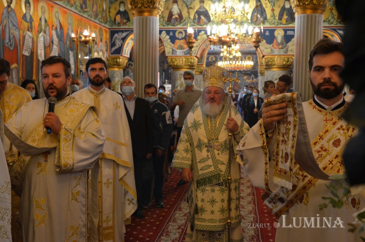 Un nou preot slujitor pentru Parohia Roşu din Ilfov 182764