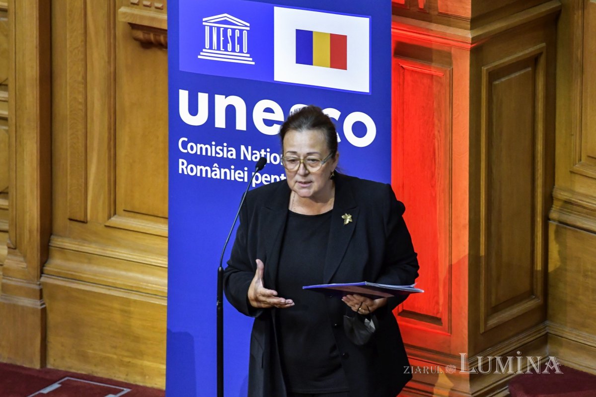 „Istorie și artă în România. Perspective spirituale” 183045