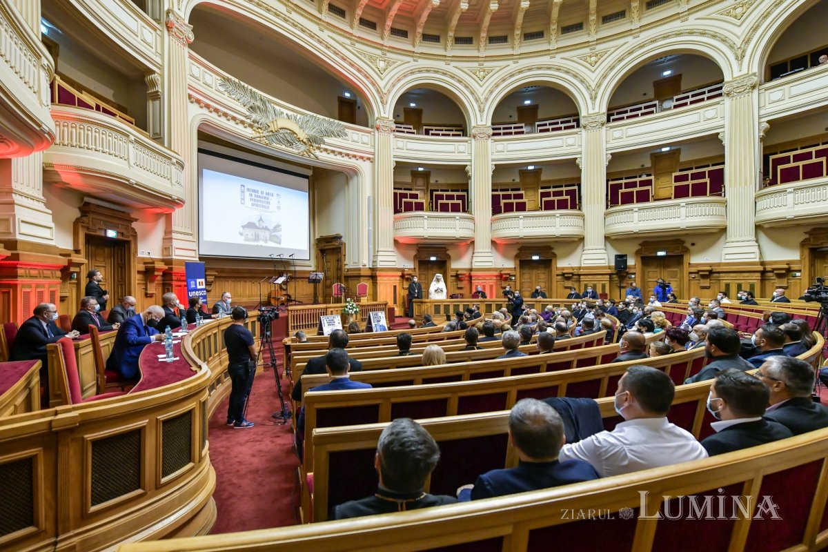 „Istorie și artă în România. Perspective spirituale” 183050