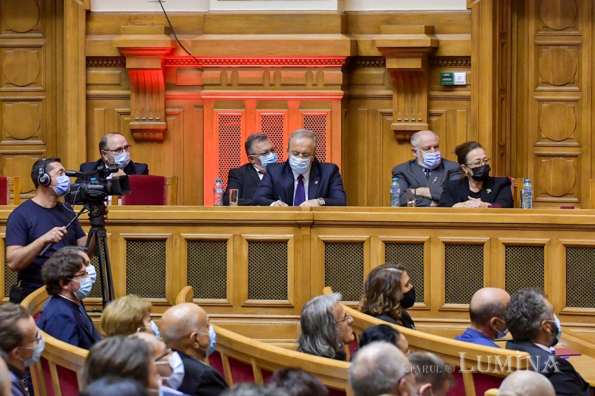 „Istorie și artă în România. Perspective spirituale” 183084