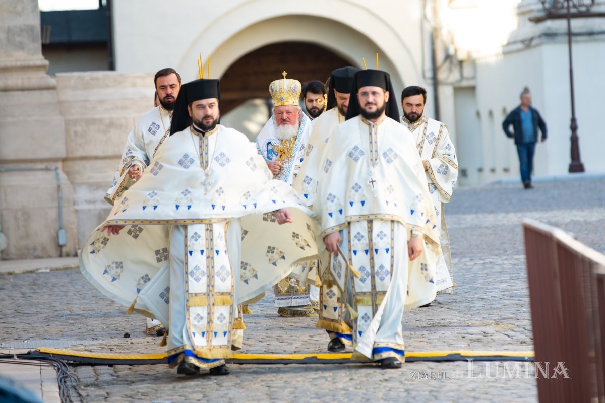 Binecuvântare arhierească la Altarul de vară de pe Colina Patriarhiei 183214