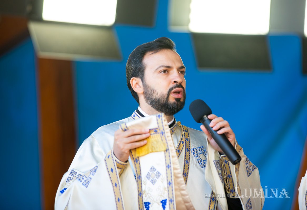 Binecuvântare arhierească la Altarul de vară de pe Colina Patriarhiei 183222
