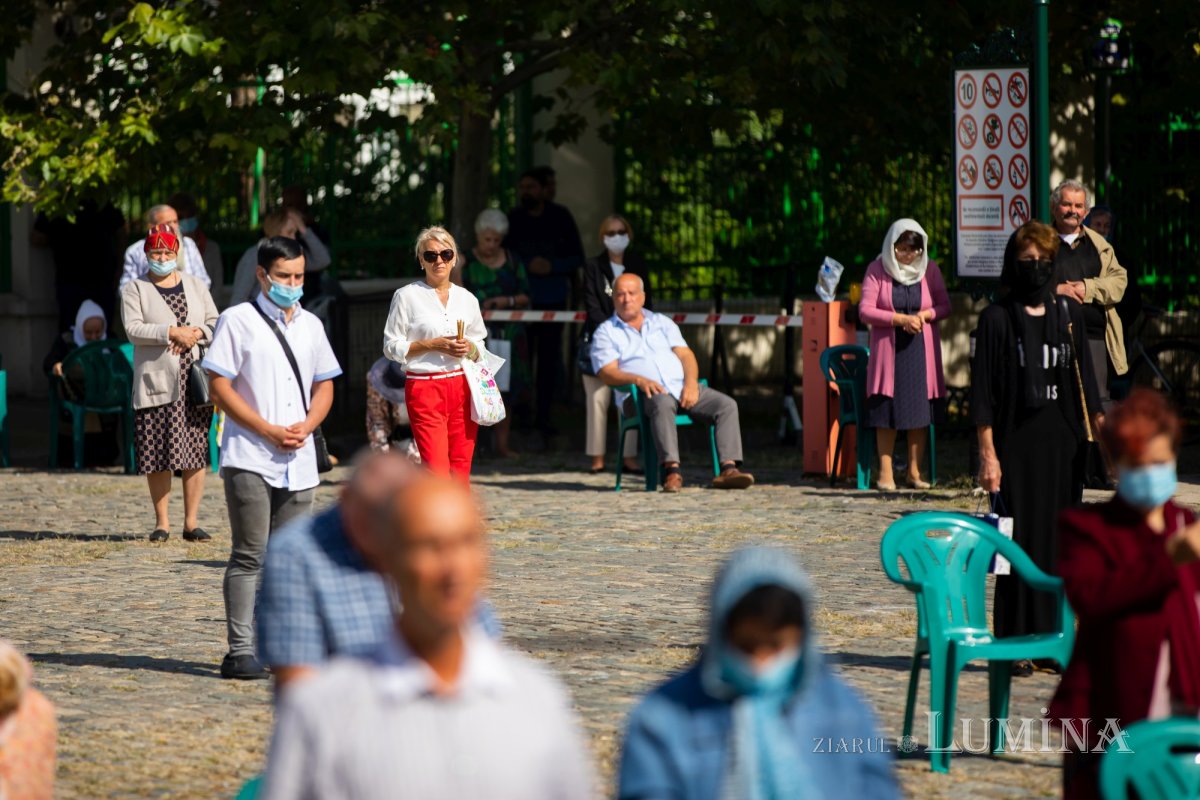 Binecuvântare arhierească la Altarul de vară de pe Colina Patriarhiei 183253