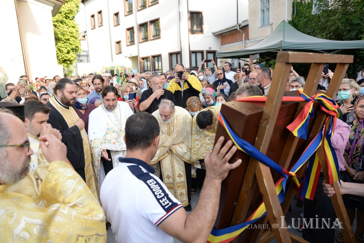 Icoana Maicii Domnului de la Letca Nouă a ajuns în București 183380