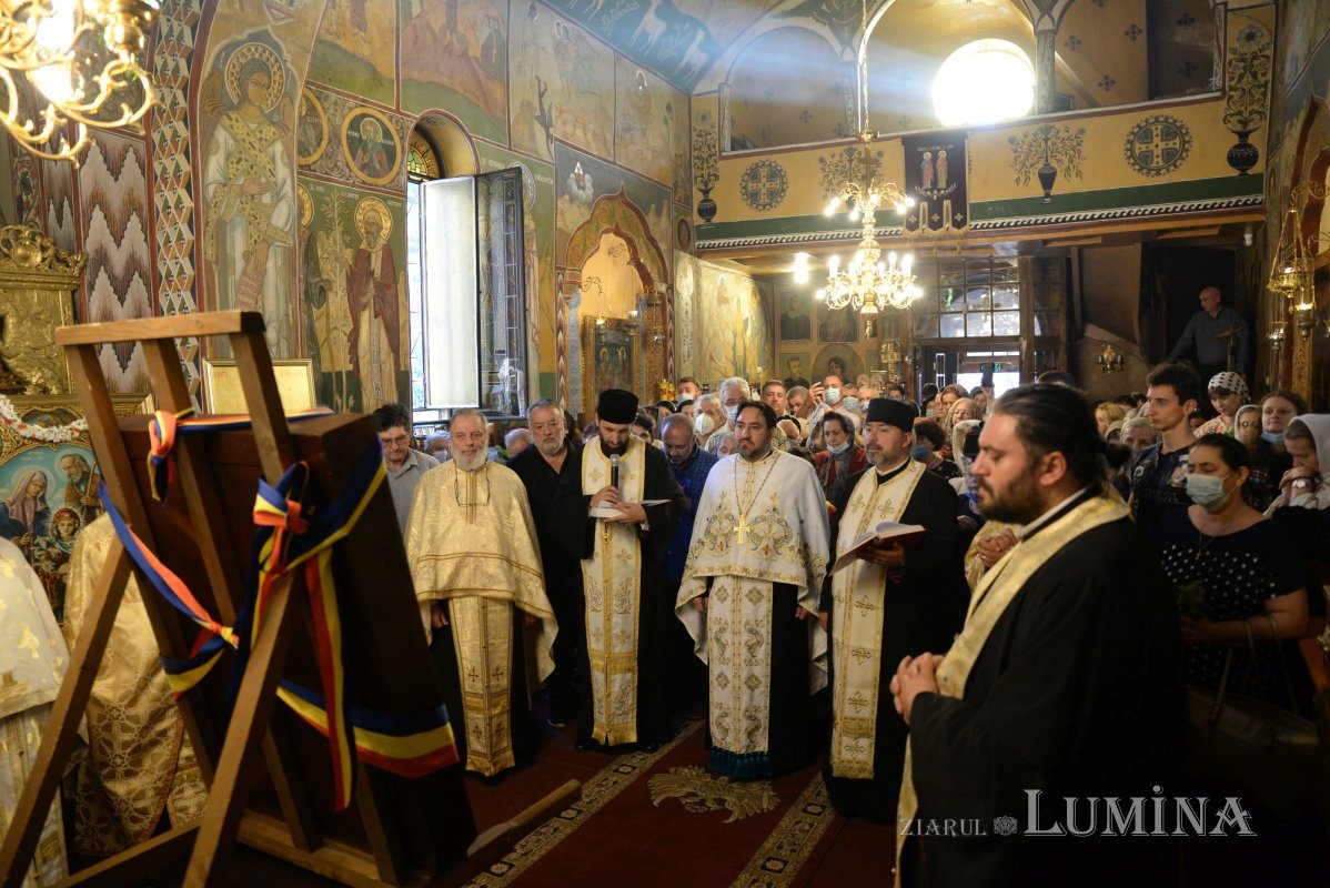 Icoana Maicii Domnului de la Letca Nouă a ajuns în București 183384