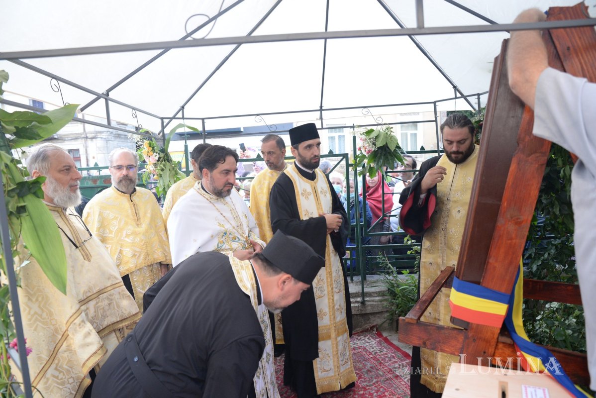 Icoana Maicii Domnului de la Letca Nouă a ajuns în București 183385