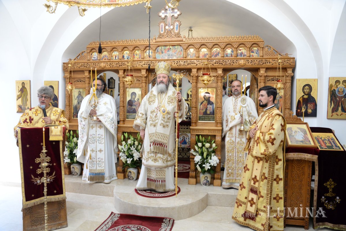 Înnoire și sfințire la biserica Parohiei „Sfânta Irina” din Voluntari 183768