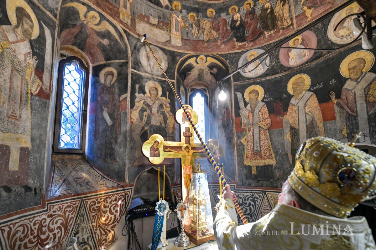 Sfinții Martiri Brâncoveni, noii ocrotitori ai unei biserici restaurate din Ilfov 183794