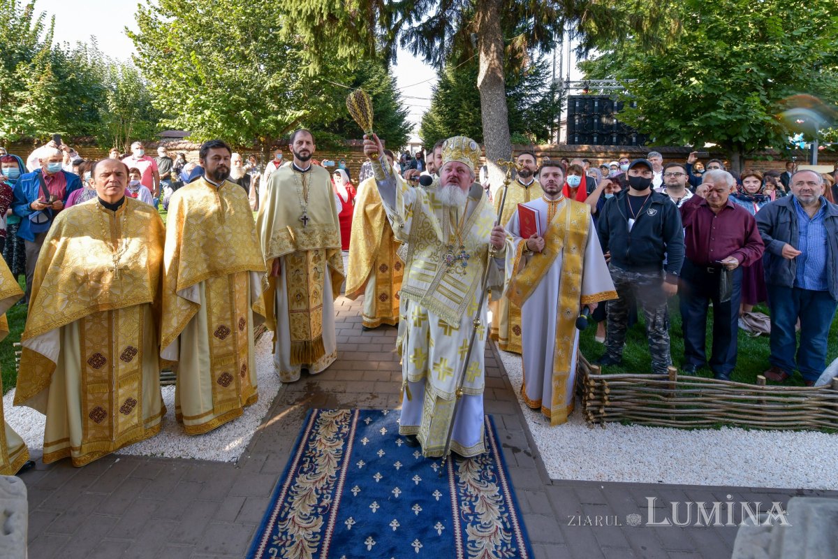 Sfinții Martiri Brâncoveni, noii ocrotitori ai unei biserici restaurate din Ilfov 183802