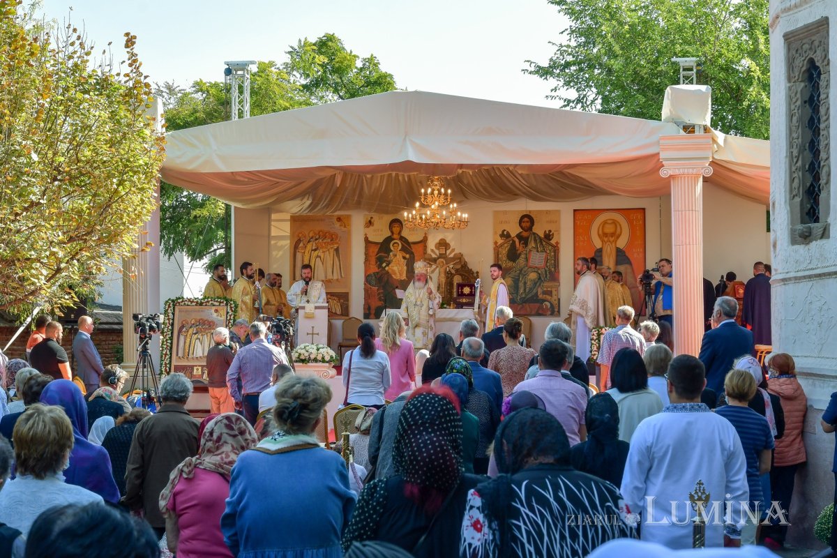 Sfinții Martiri Brâncoveni, noii ocrotitori ai unei biserici restaurate din Ilfov 183819