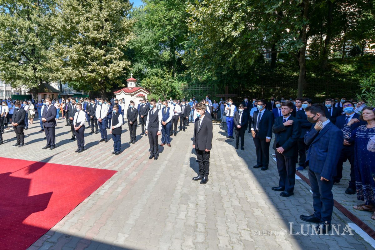 Deschiderea noului an școlar la Seminarul Teologic din Capitală 184370