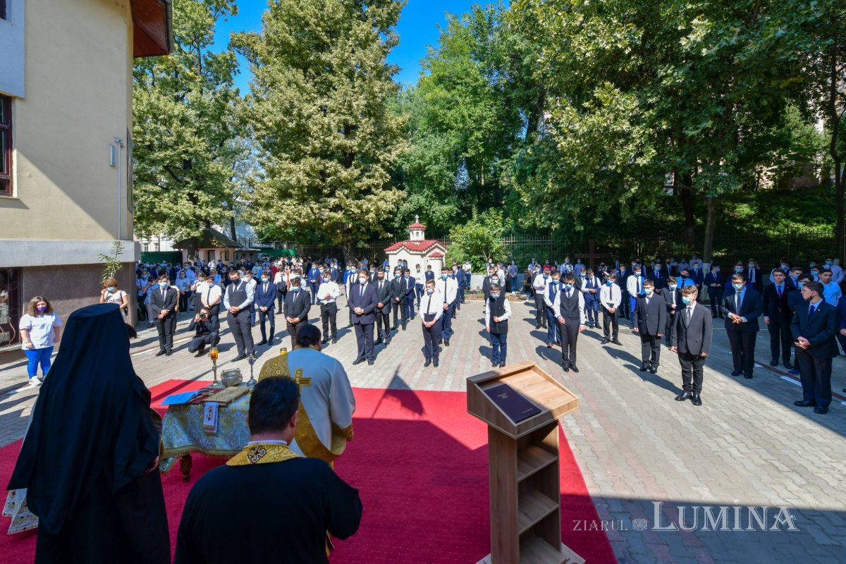 Deschiderea noului an școlar la Seminarul Teologic din Capitală 184371