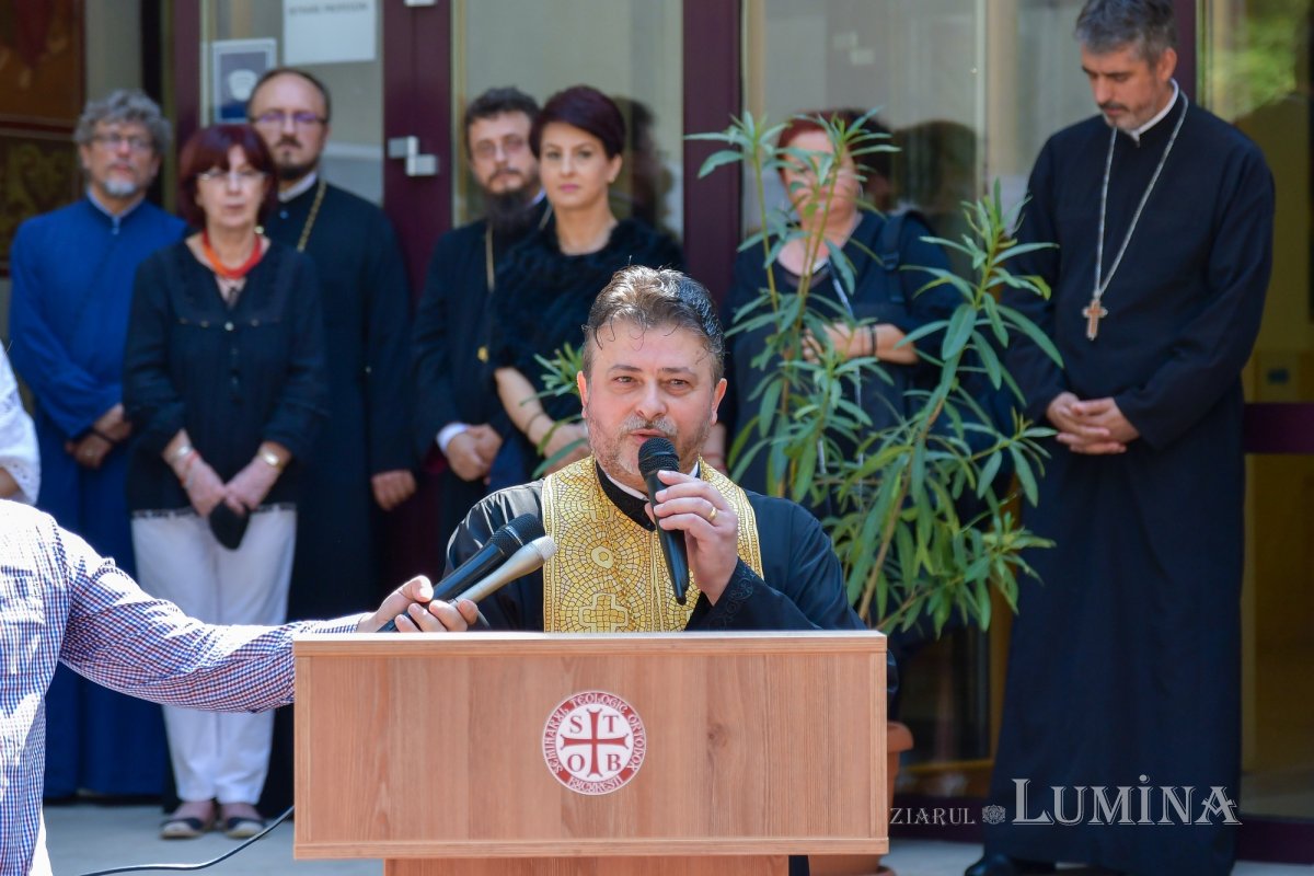 Deschiderea noului an școlar la Seminarul Teologic din Capitală 184382