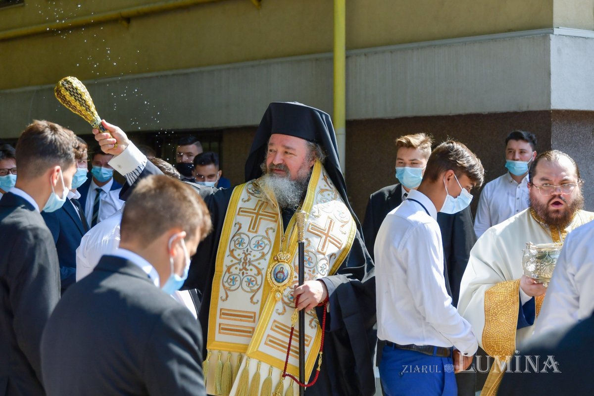 Deschiderea noului an școlar la Seminarul Teologic din Capitală 184389