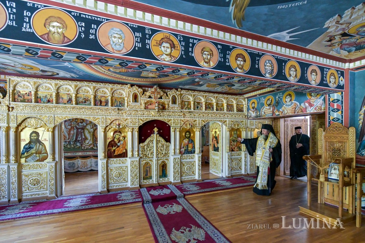 Deschiderea noului an școlar la Seminarul Teologic din Capitală 184392