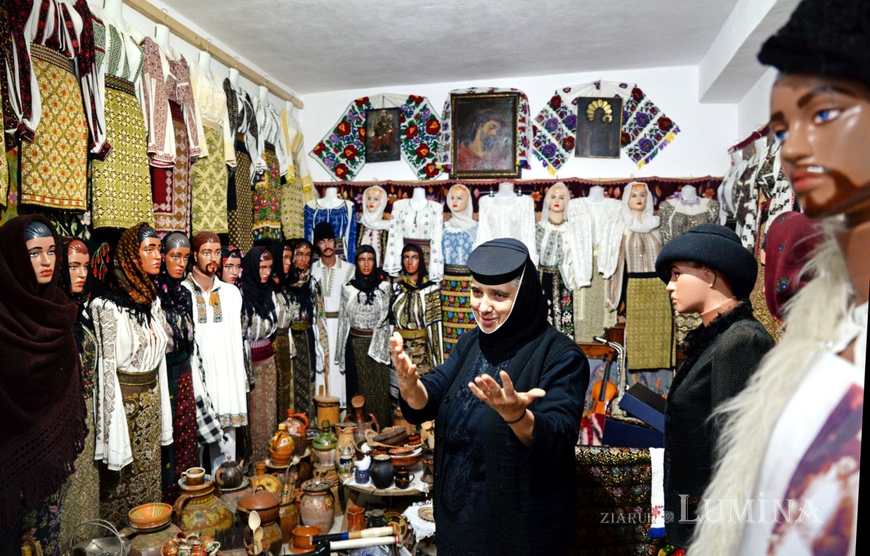 Muzeul-poem de la mănăstirea argeșeană Nămăiești 184413