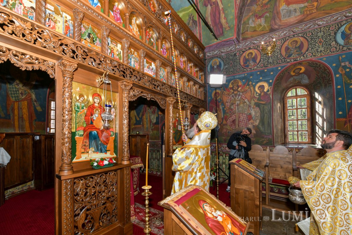 O nouă podoabă iconografică pentru Biserica Domnească din Ploieşti 184644