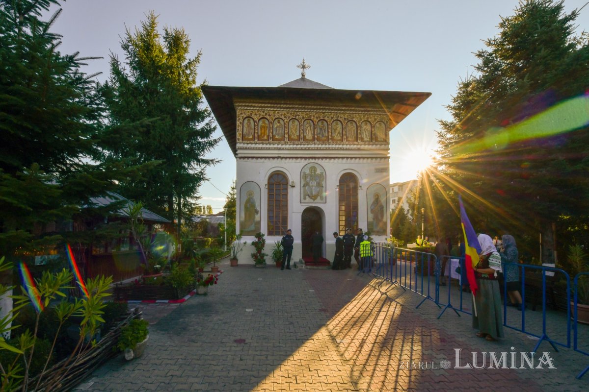 O nouă podoabă iconografică pentru Biserica Domnească din Ploieşti 184650