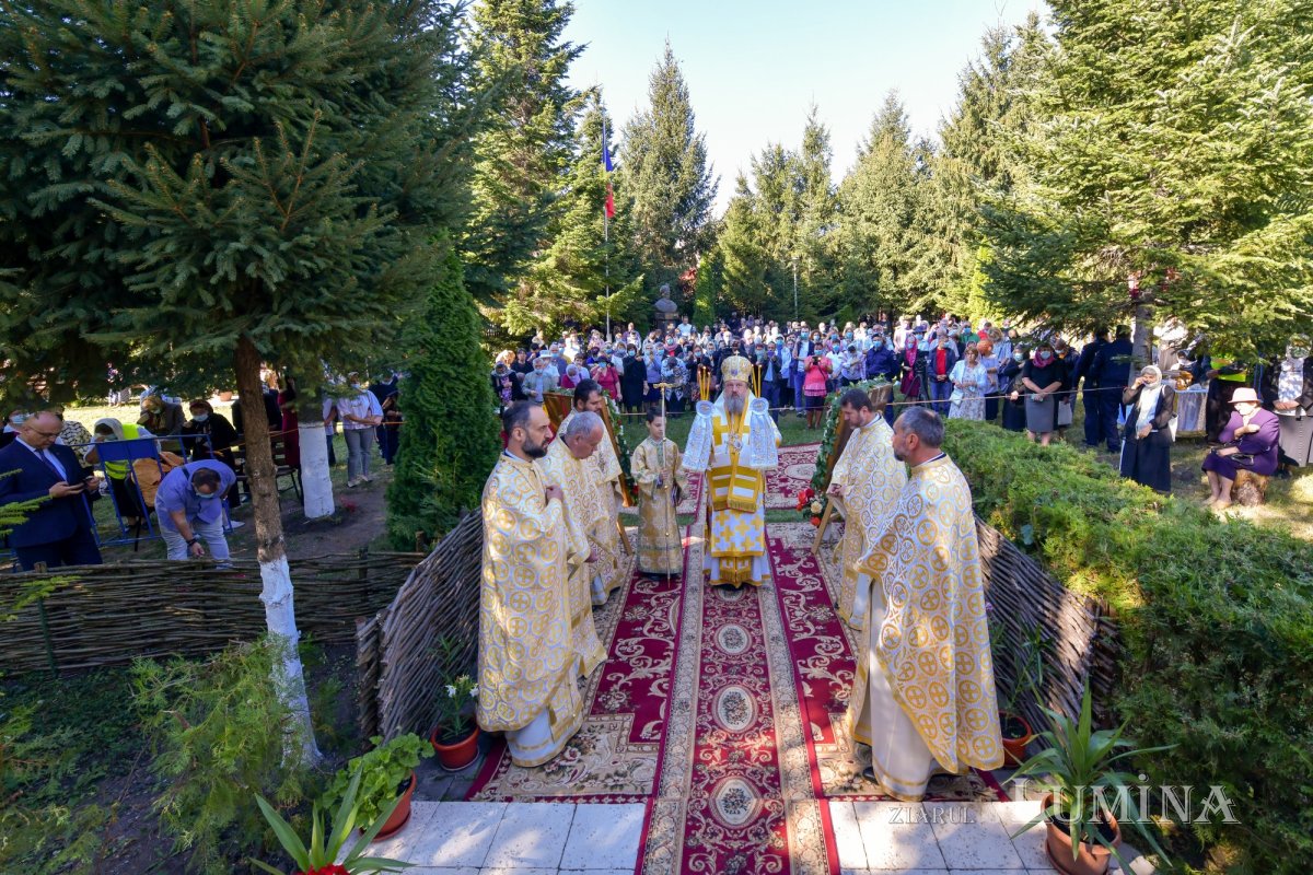 O nouă podoabă iconografică pentru Biserica Domnească din Ploieşti 184653