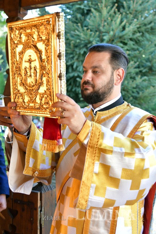 O nouă podoabă iconografică pentru Biserica Domnească din Ploieşti 184655
