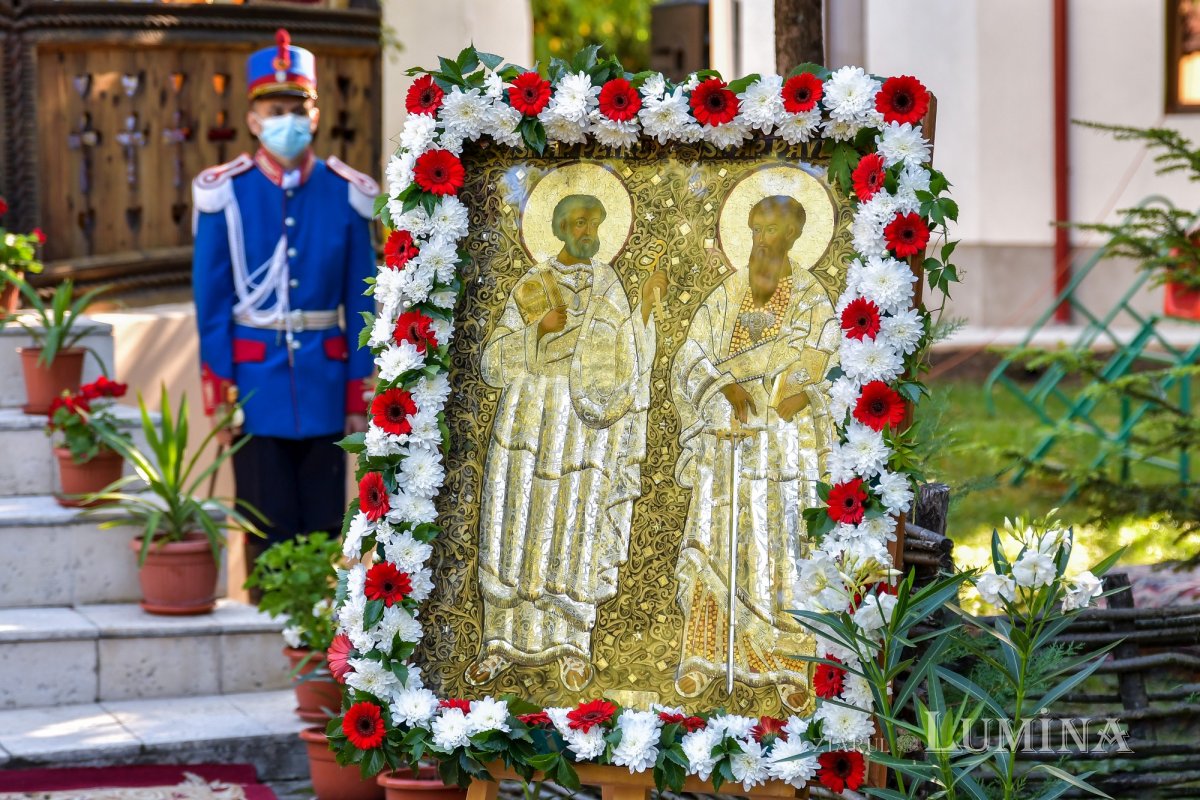 O nouă podoabă iconografică pentru Biserica Domnească din Ploieşti 184659