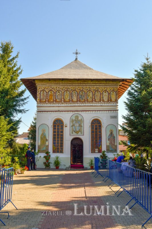 O nouă podoabă iconografică pentru Biserica Domnească din Ploieşti 184662