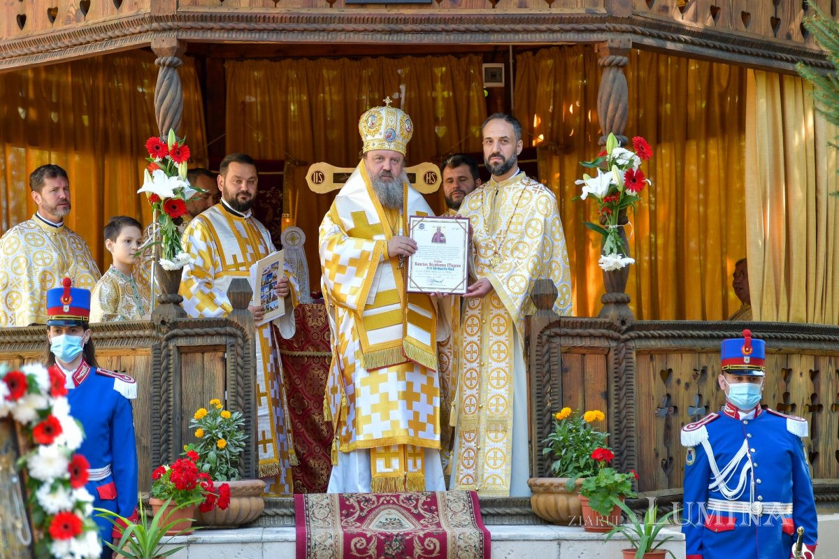 O nouă podoabă iconografică pentru Biserica Domnească din Ploieşti 184666