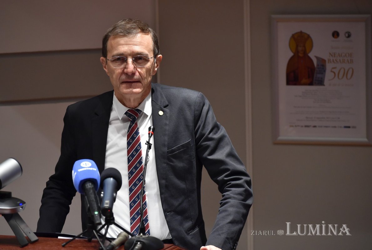 Sesiune dedicată Sfântului Voievod Neagoe Basarab la Academia Română 185027