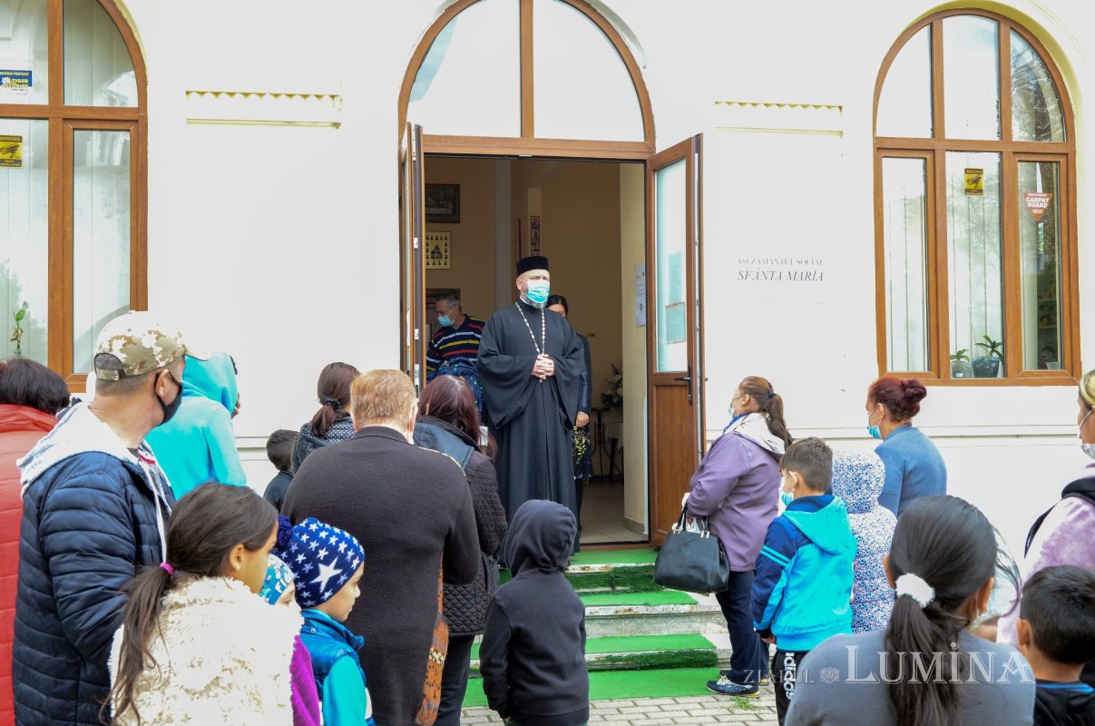 Ghiozdane complet echipate pentru elevi de la Protoieria Sector 3 Capitală 185097