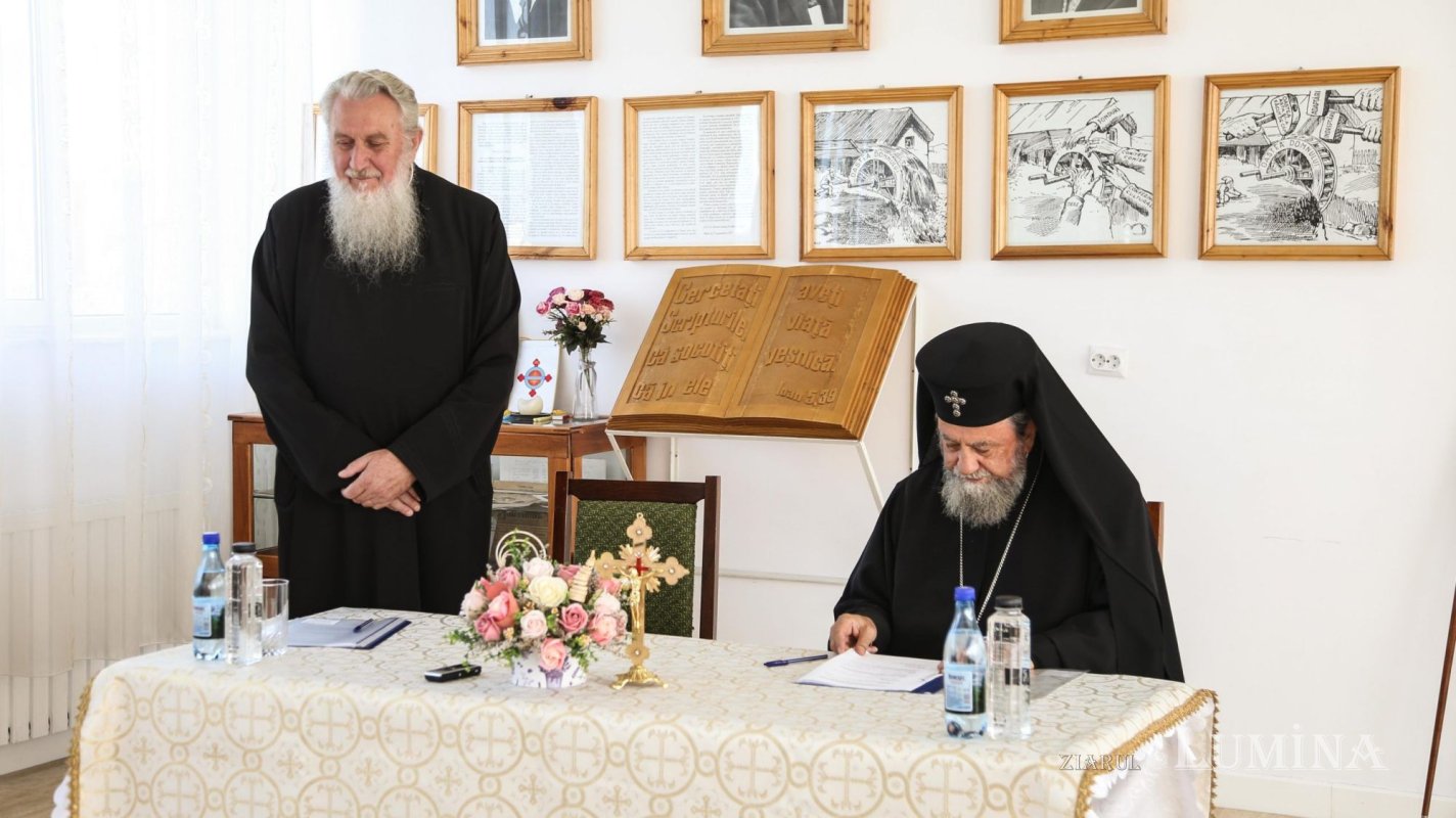 Adunarea generală a Federației Organizațiilor Ortodoxe Pro-Vita din România 185220