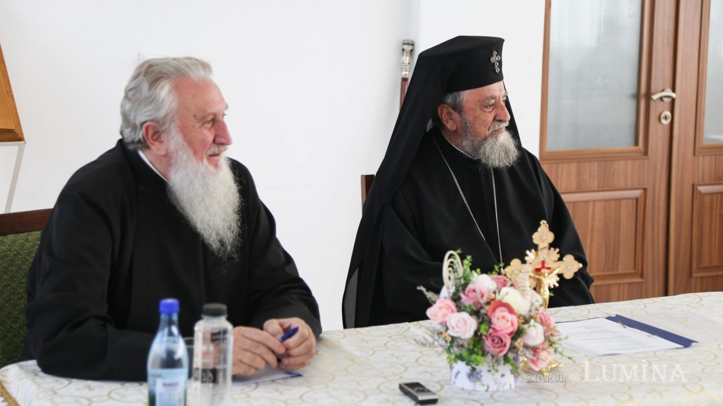 Adunarea generală a Federației Organizațiilor Ortodoxe Pro-Vita din România 185223