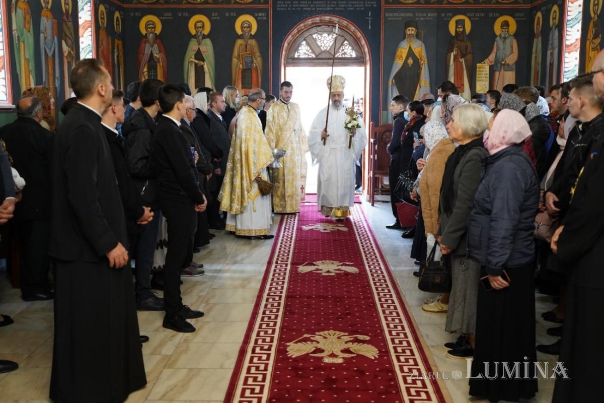 Târnosirea bisericii din incinta Seminarului Teologic Ortodox din Alba Iulia 185157
